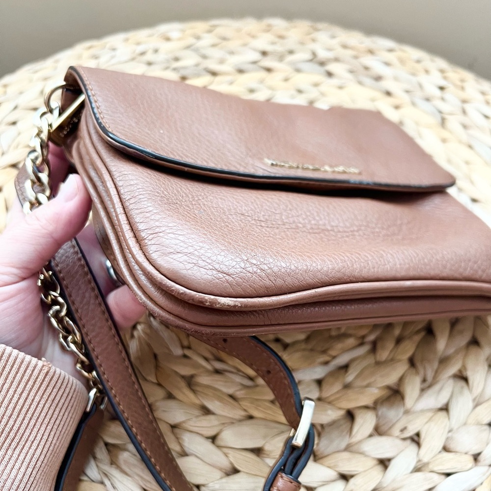 Michael Kors genuine cognac brown leather crossbody bag - Picture 2 of 10